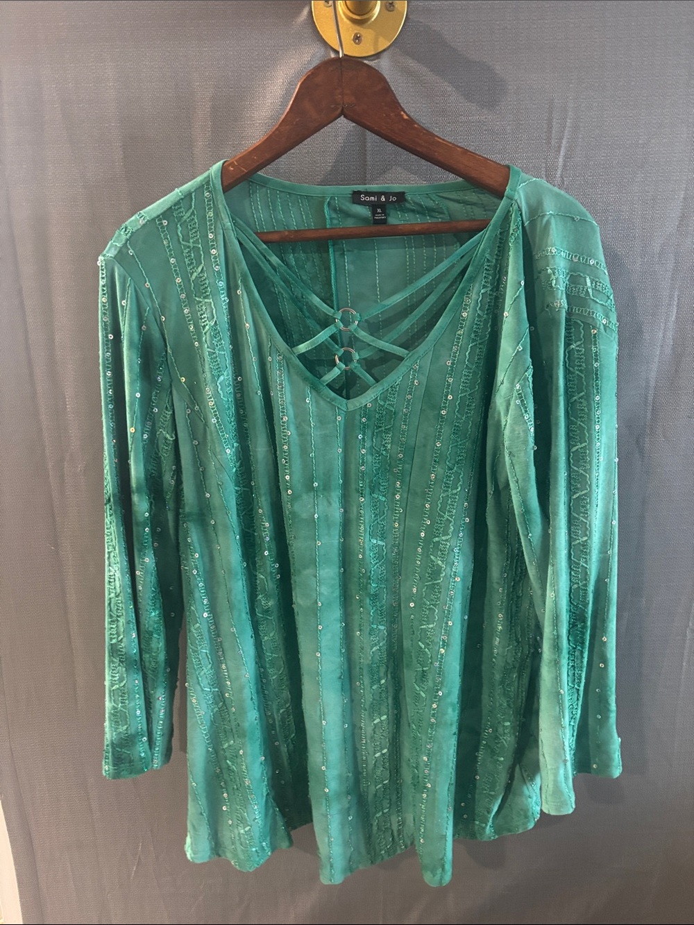 Sami & Jo Teal Green Long-Sleeve V-Neck Top with Strappy Detail
